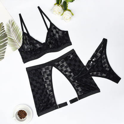 New mesh mesh sexy lingerie three piece set