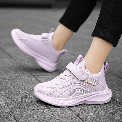 kids sports shoes