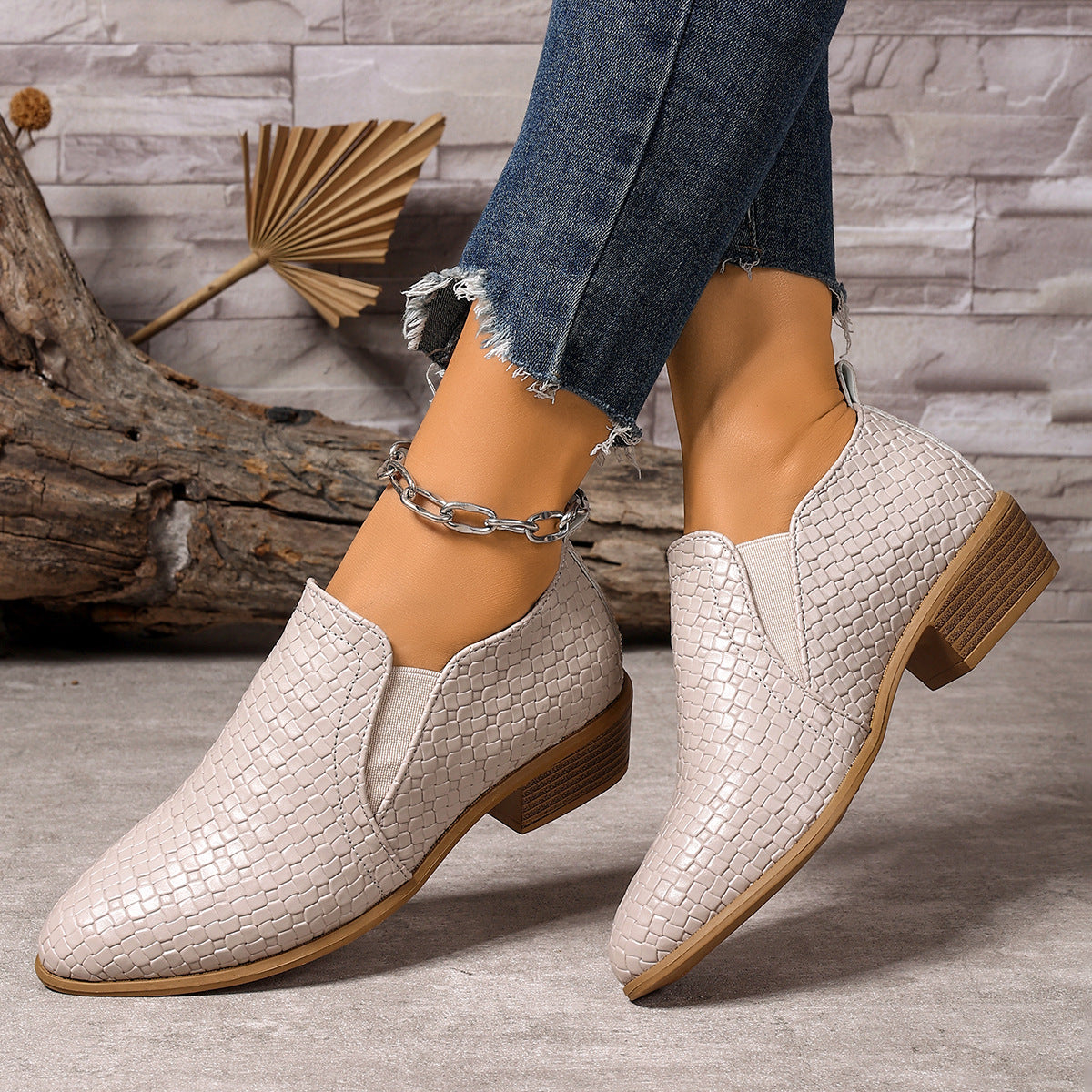 Formal casual shoes