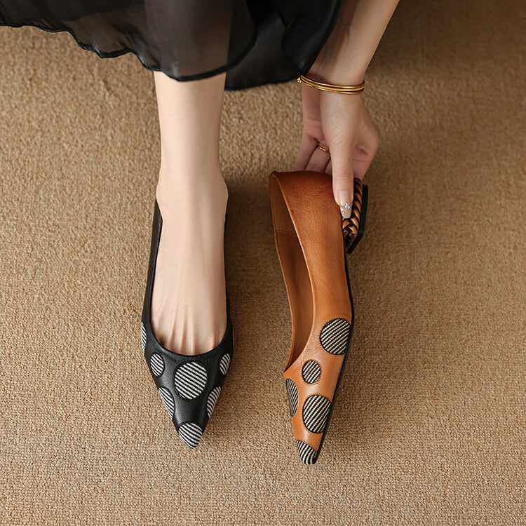 Dames platte leren schoenen met vierkante gevlochten hak van schapenvacht