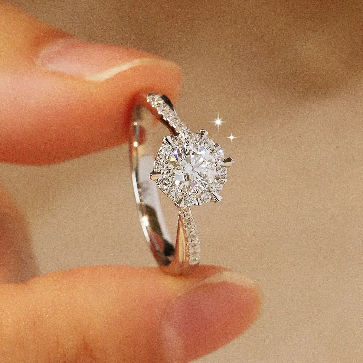 Adjustable Cubic Zirconia Ring Women Classic Six Claw Design