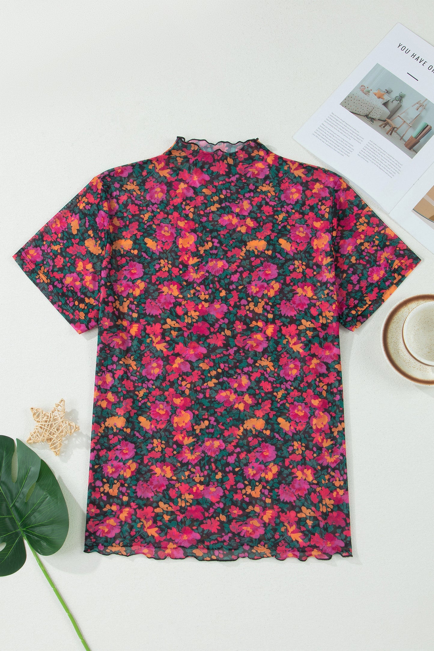 Roze Plus Size Bloemen Mesh Top met Korte Mouwen en Hoge Hals