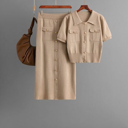 Two piece set of collar top and skirt