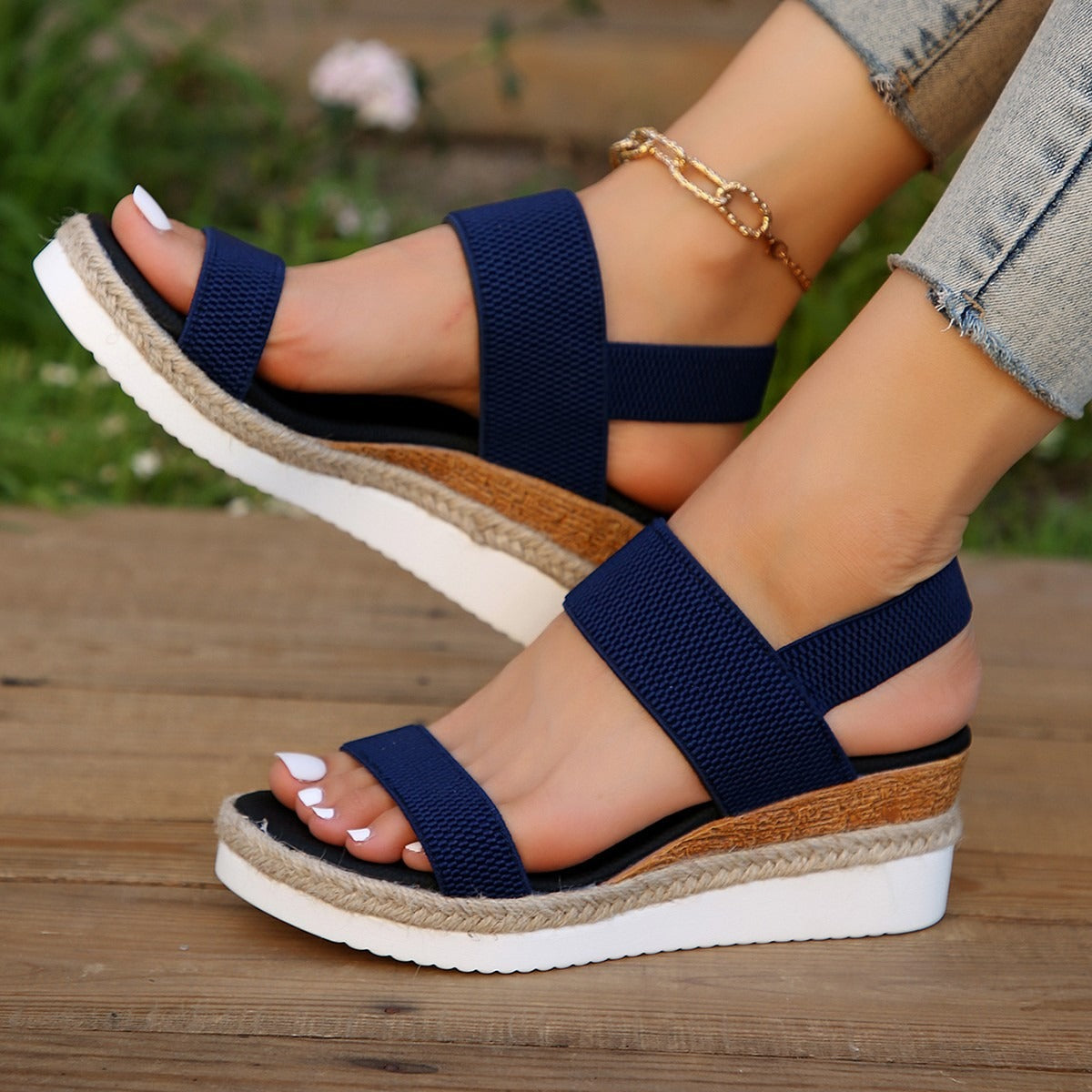 Zomersandalen met elastische band en hoge zool