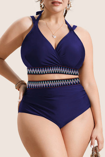 Plus size marineblauwe bikini set met geborduurde bies en strik