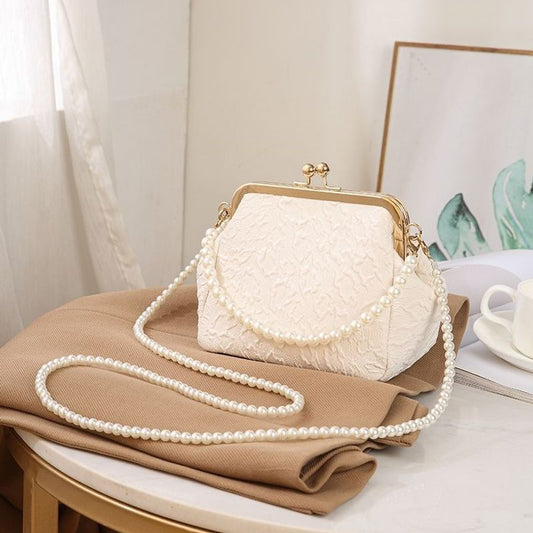 Mini shell-shaped jewelry charm handbag made