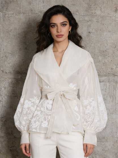 Organza blouse in retro paleisstijl