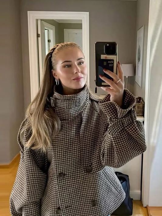 Double-breasted plaid coat