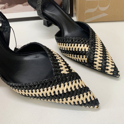 Franse luxe slingback pumps met gevlochten stiksels en spitse neus