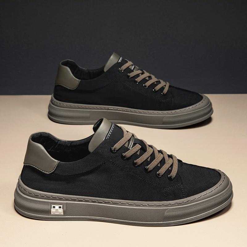 Soft-soled anti-slip student shoes