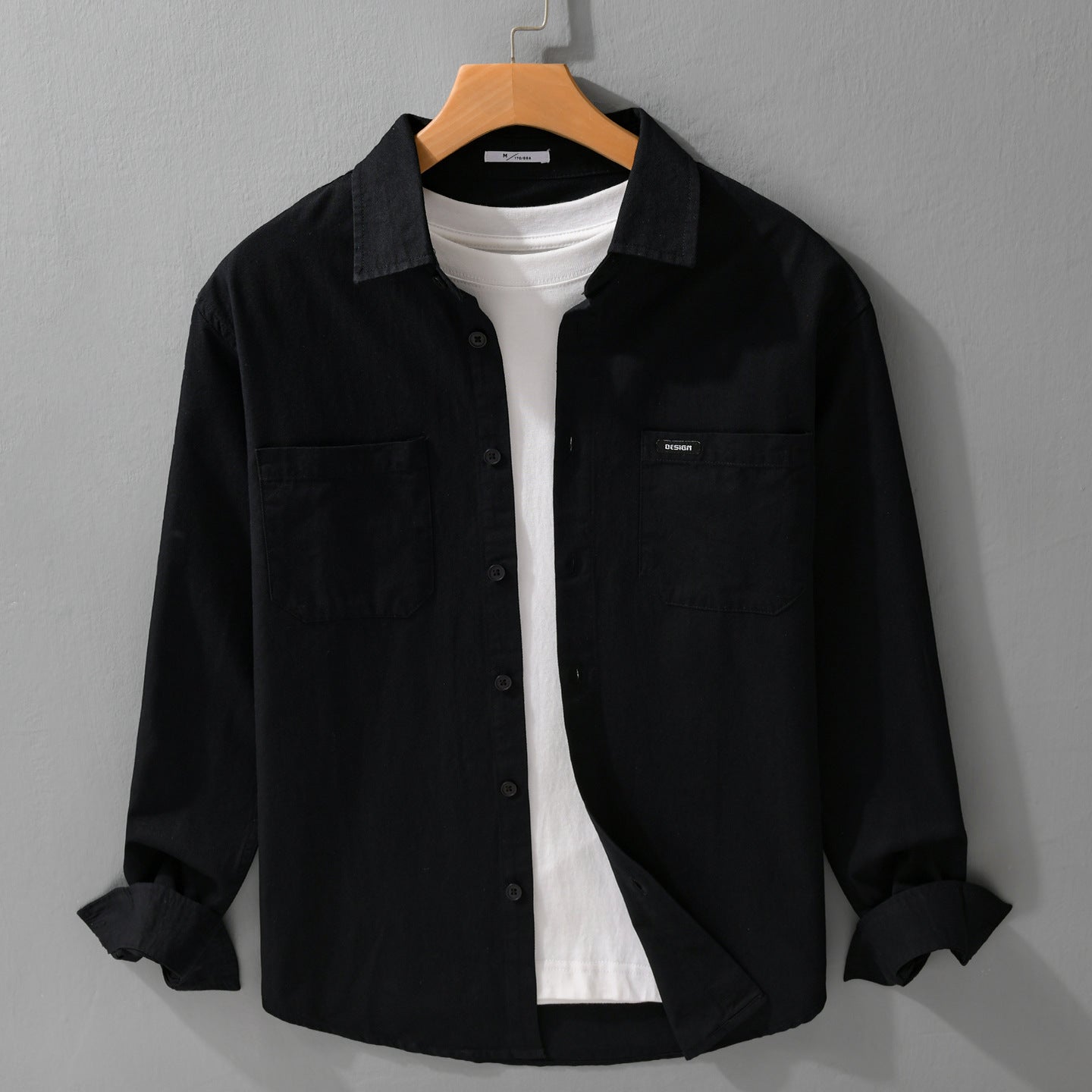 Long-sleeved men's casual cotton shirt