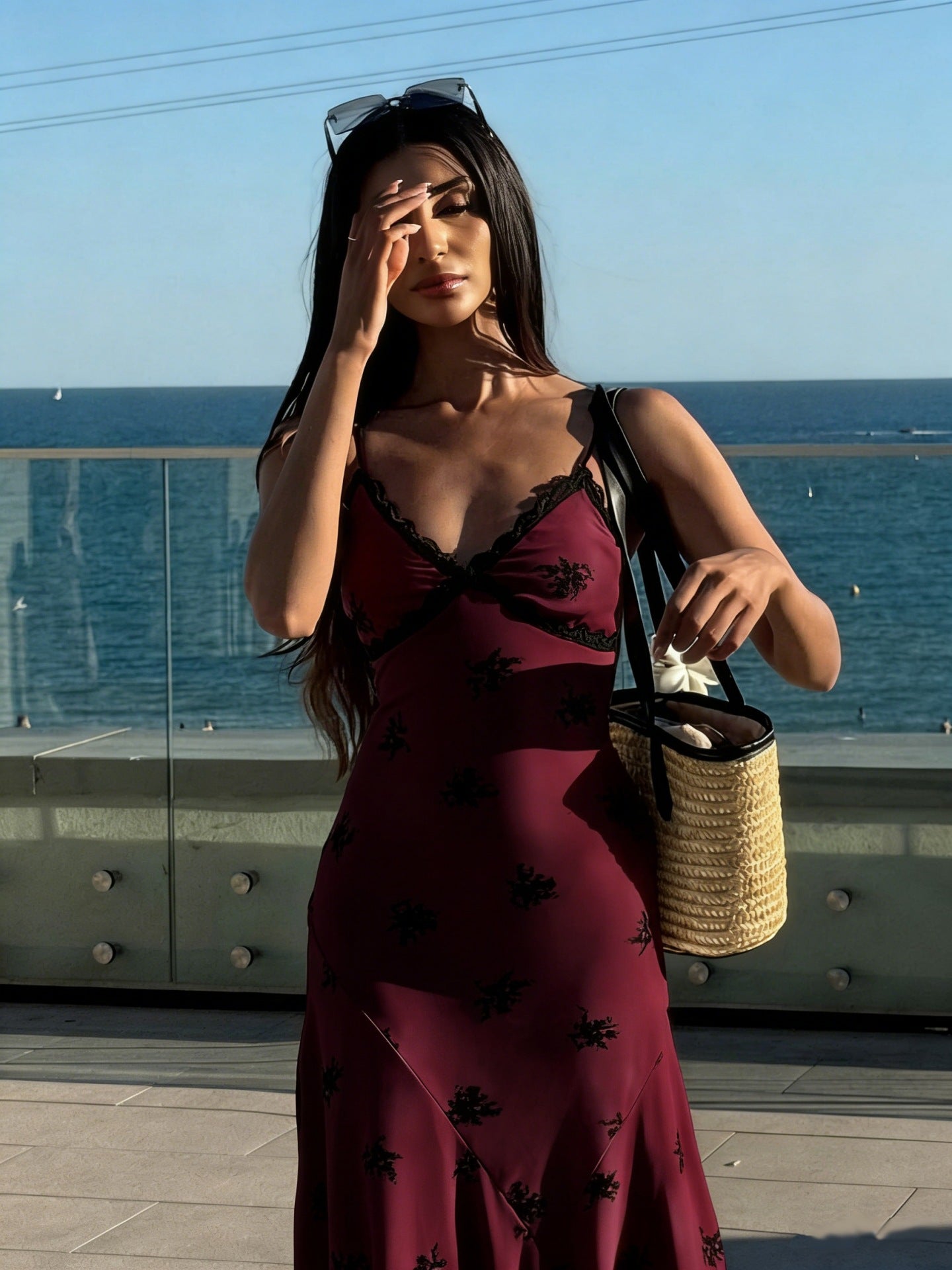 French Style Lace Splicing V-Neck Slim Suspender Dress
