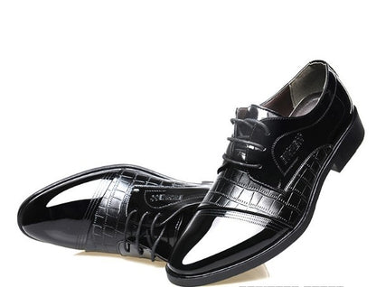 Puntige Oxords zakelijke lakleren herenschoenen