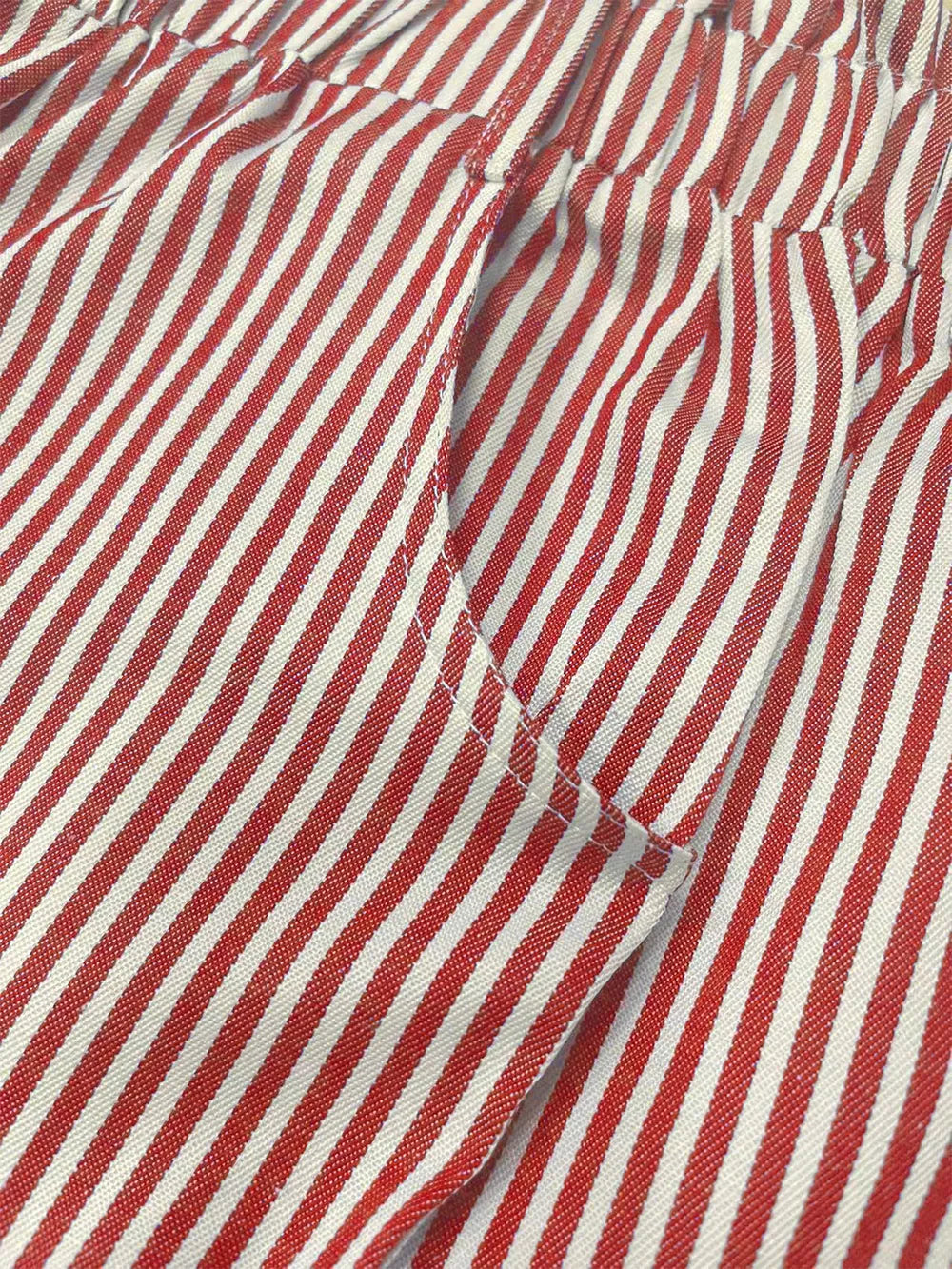 Shorts met hoge taille zakken en strepen
