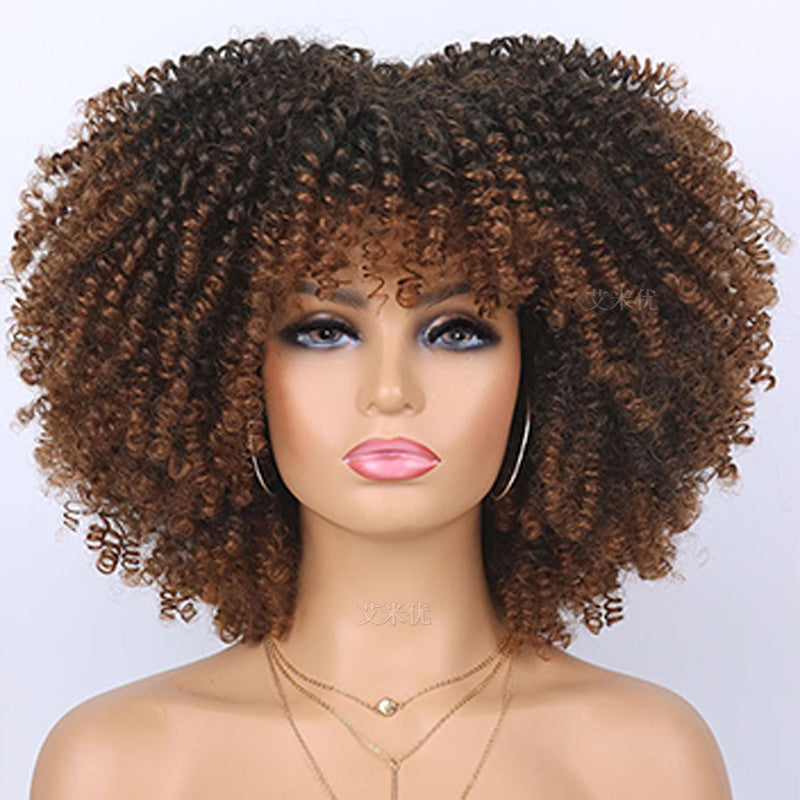 Synthetische pruik met krullen