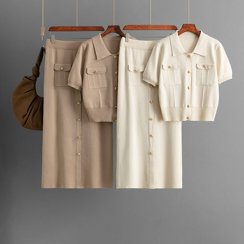 Two piece set of collar top and skirt