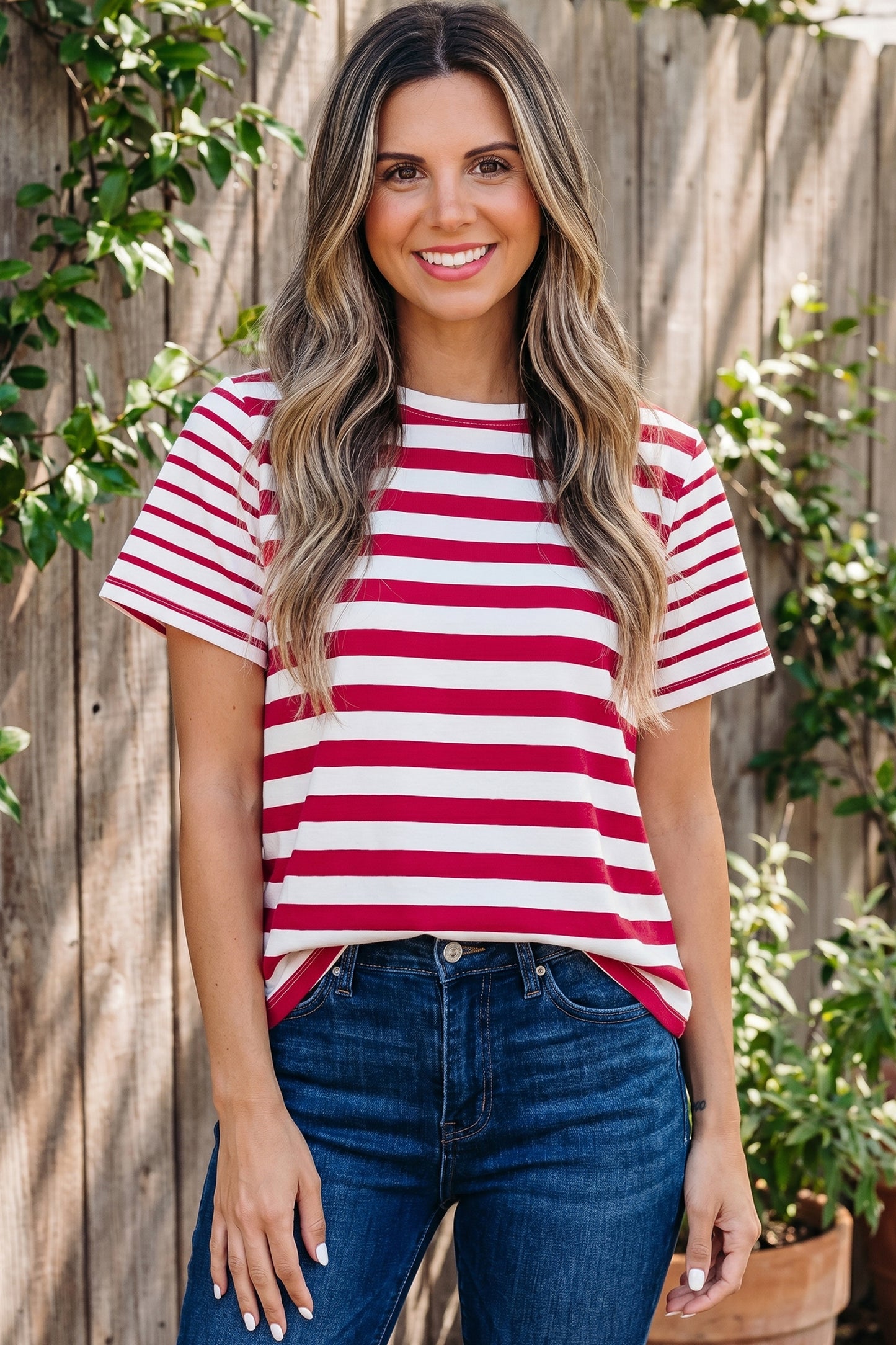 Rood gestreept patchwork T-shirt met ronde hals