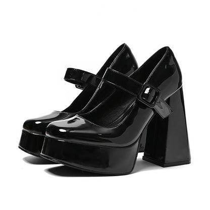 Chunky heels