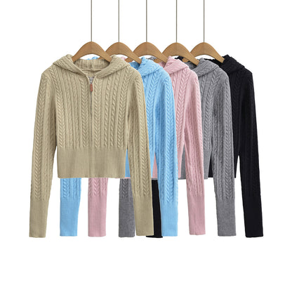 Vest met capuchon en lange mouwen en ritssluiting