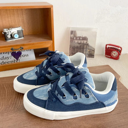 Contrasterende unisex sneakers met ronde neus