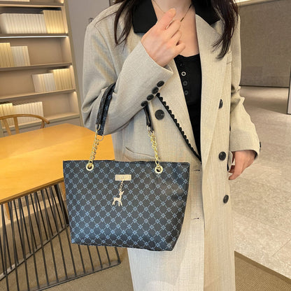 Retro Chain Tote Bag with Adjustable Strap