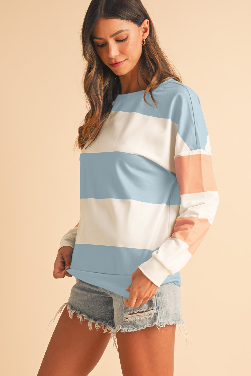 Sweatshirt met kleurblokken verlaagde schouders en lange mouwen