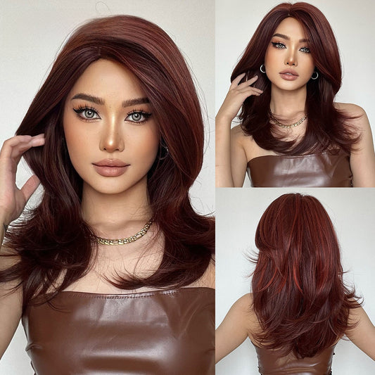 Gradual micro-biased differential style of wavy medium-length synthetic hair for the fringe