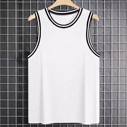 Sleeveless camisole summer men's T-shirt with a prominent basketball and fitness suit
