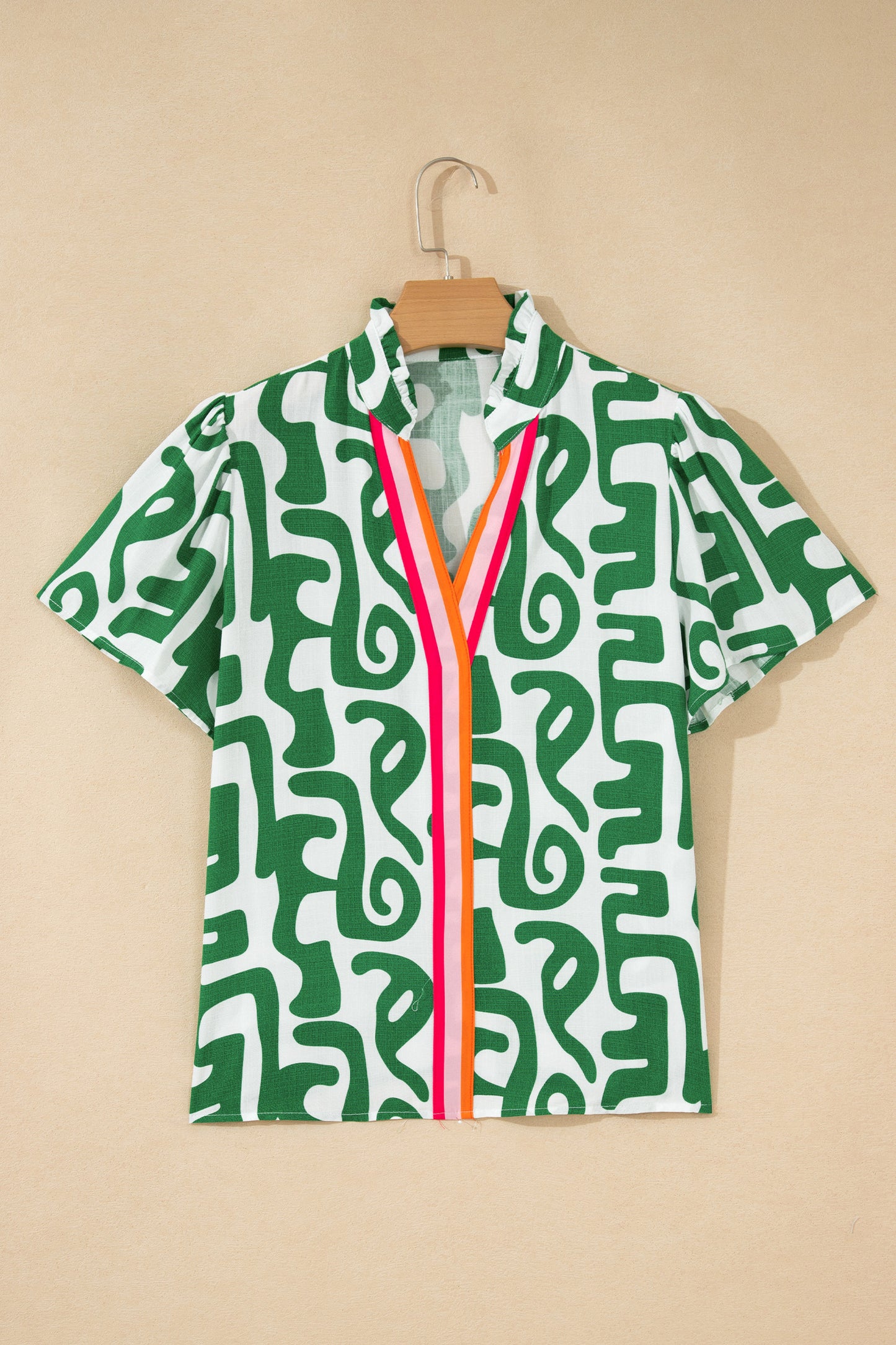 Groene blouse met abstracte print strepen V-hals en korte mouwen