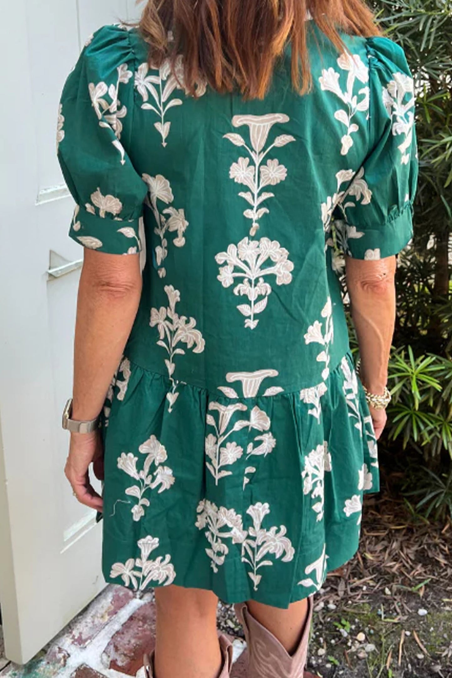 Mini-jurk met ruches V-hals pofmouwen en bloemenprint
