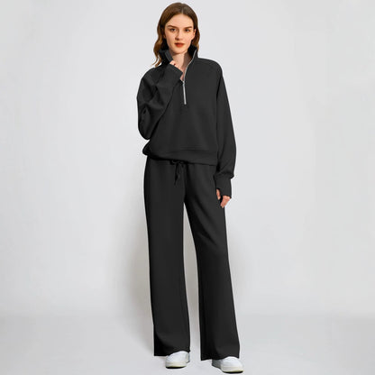 Women's Casual Two-Piece Tracksuit with Chain Detail