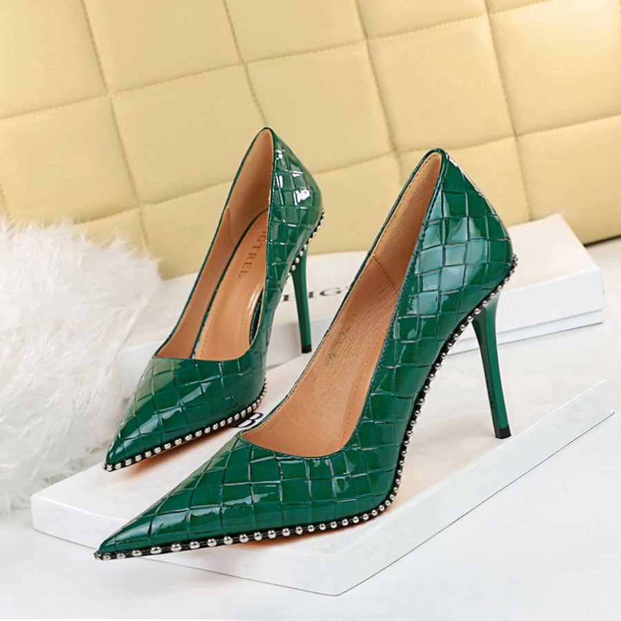 Retro Sexy High Heels Women's Shoes Super High Heel Shallow Mouth Pointed Metal Chain Rivet Shoes
