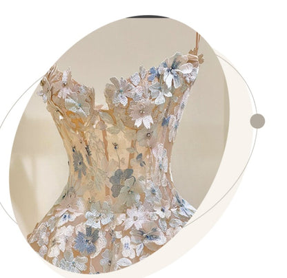 V-hals bloemen gestikte feest-avondjurk