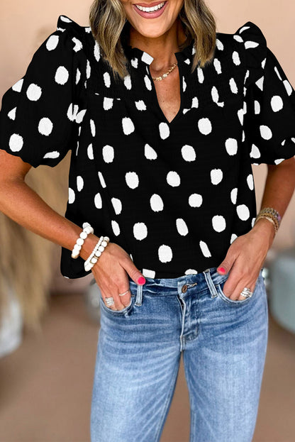 Blouse met stippenprint gesmokte halslijn en korte ballonmouwen