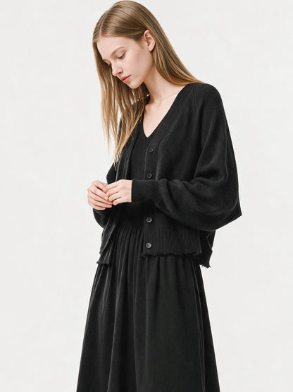Women's V-Neck Short Sleeve Knit Dress