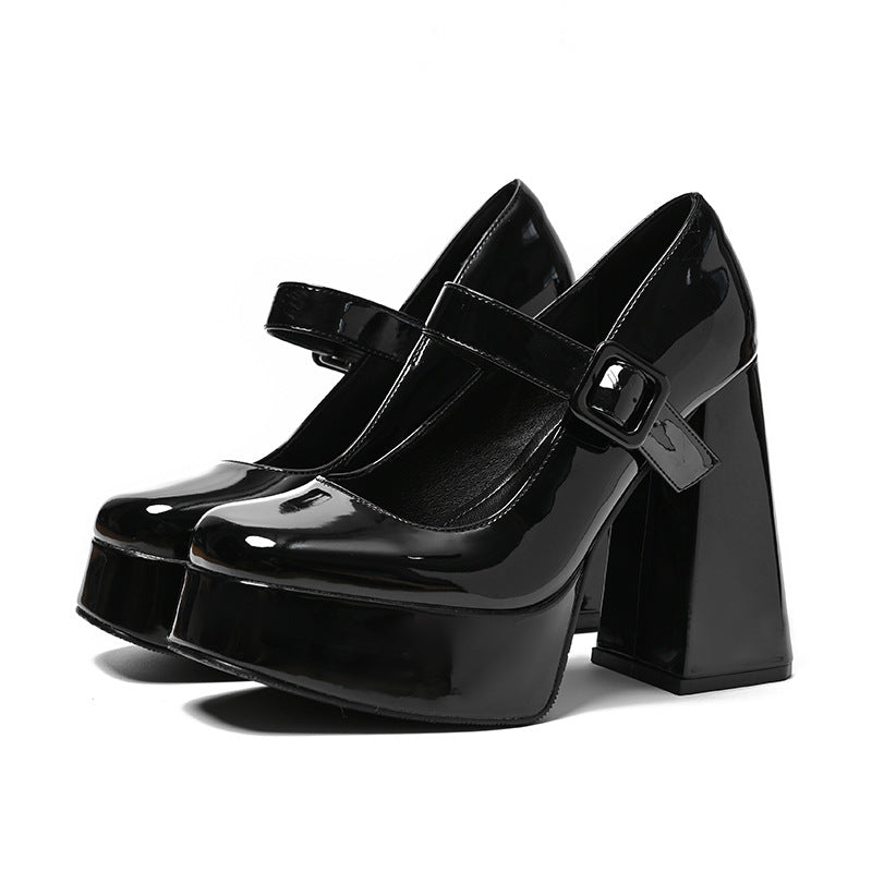 Chunky heels
