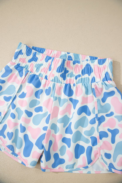 Camouflageprint shorts met hoge taille en plooien