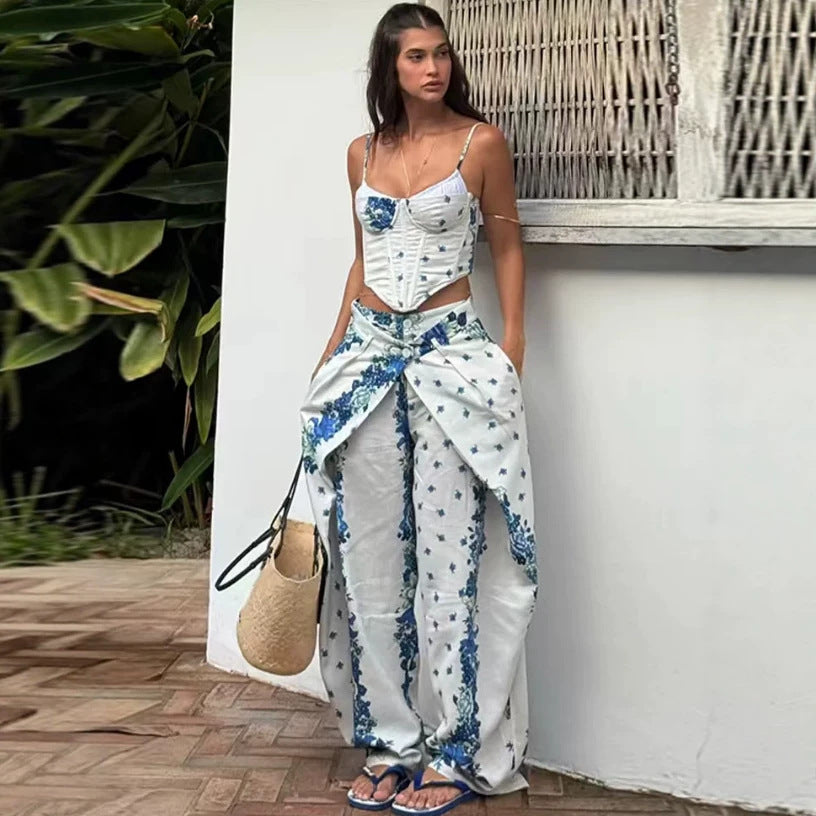 Floral Print Crop Top and Pants Set, Boho Style, Summer Outfit, Allover Print, Sleeveless, Fitted, Casual Wear