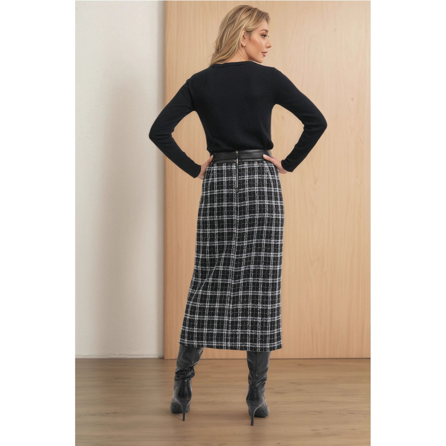 High waisted plaid long skirt