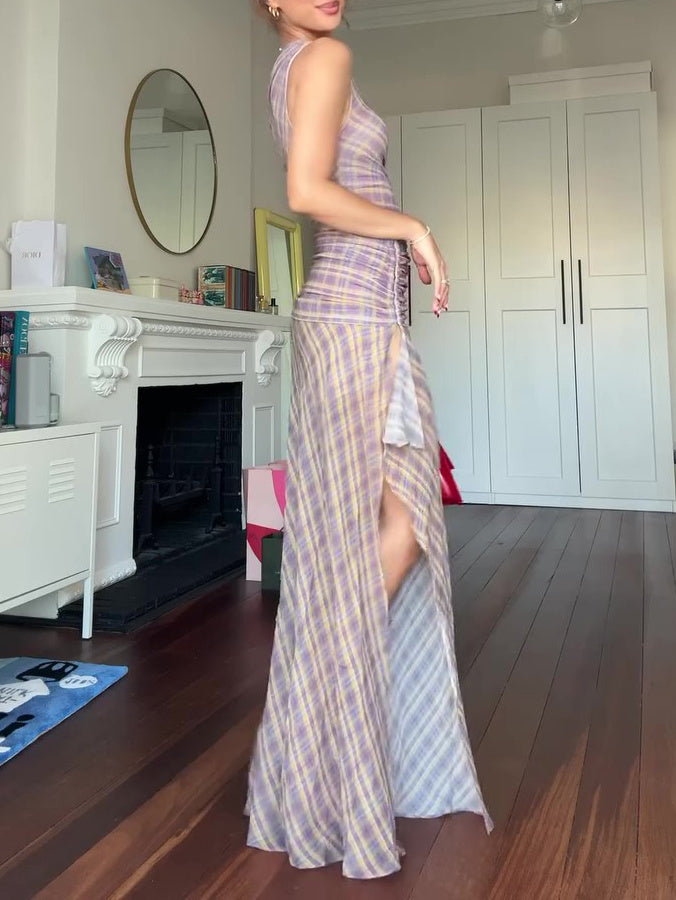 Geruite off-shoulder splitjurk