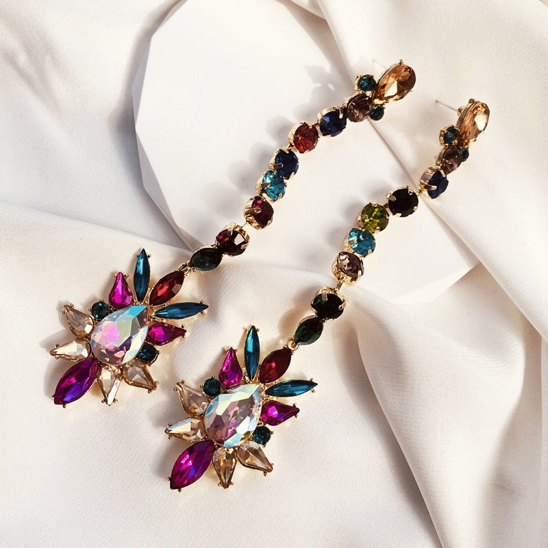 Geometric colored diamond earrings for women, trendy and versatile earrings