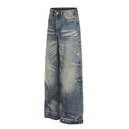 Geschuurde witt gewassen rechte denim jeans
