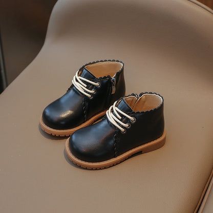 Girls leather boots