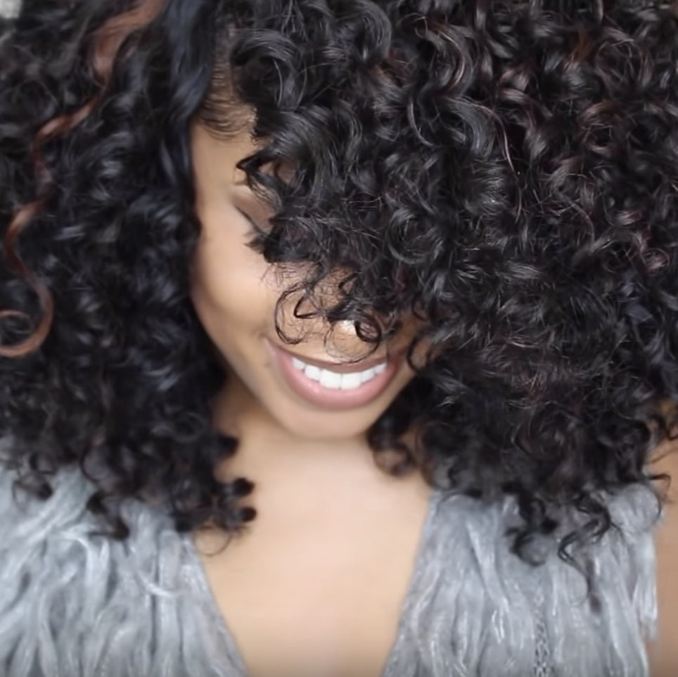 Synthetisch Volledig machinaal gemaakte pruik met pony 180 Density