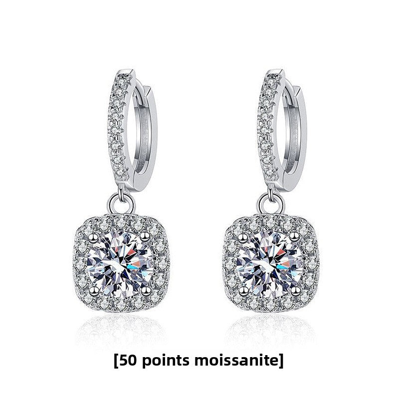 Klassieke vierkante oorbellen met moissanite steentjes