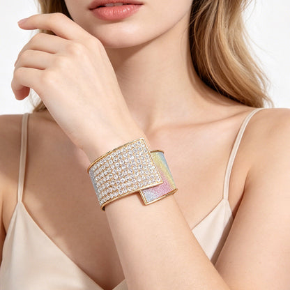 Manufacturer's best-selling simple European and American fashion light luxury metal full-diamond PU leather inlaid women's high-end bracelet wholesale