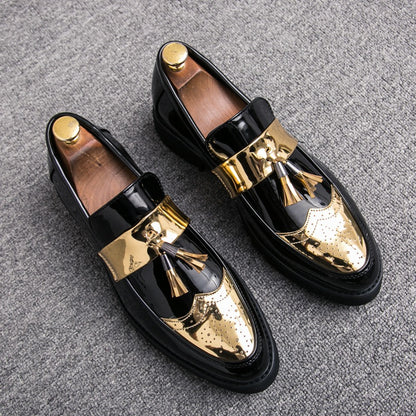Lakleren schoenen in Britse stijl met hoge profielzool