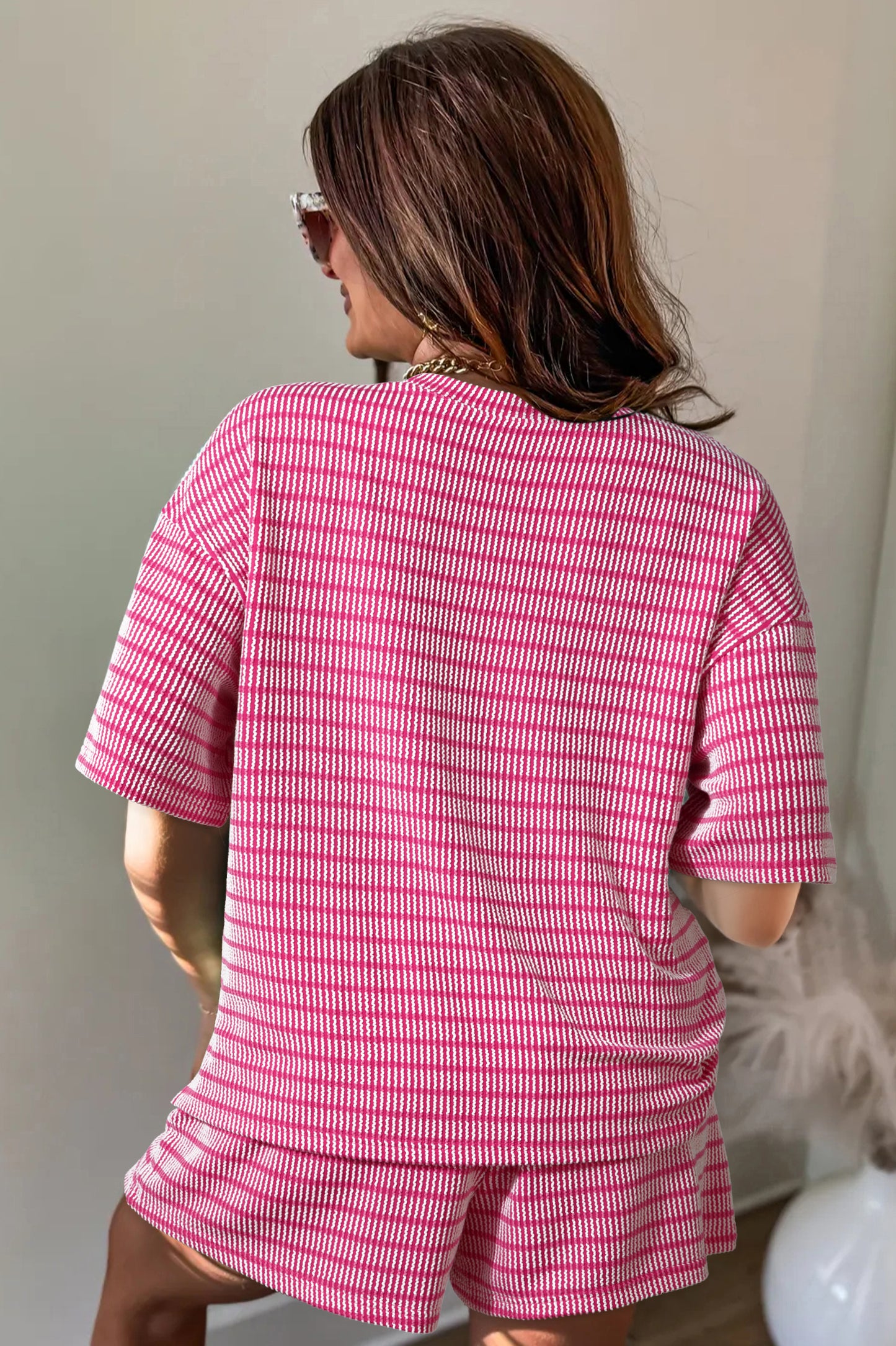 T-shirt met opstaande ribbels los model en shorts met trekkoord in de taille 2-delige set