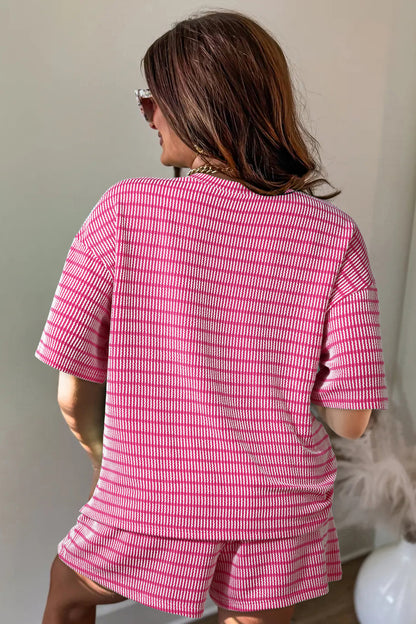 T-shirt met opstaande ribbels los model en shorts met trekkoord in de taille 2-delige set