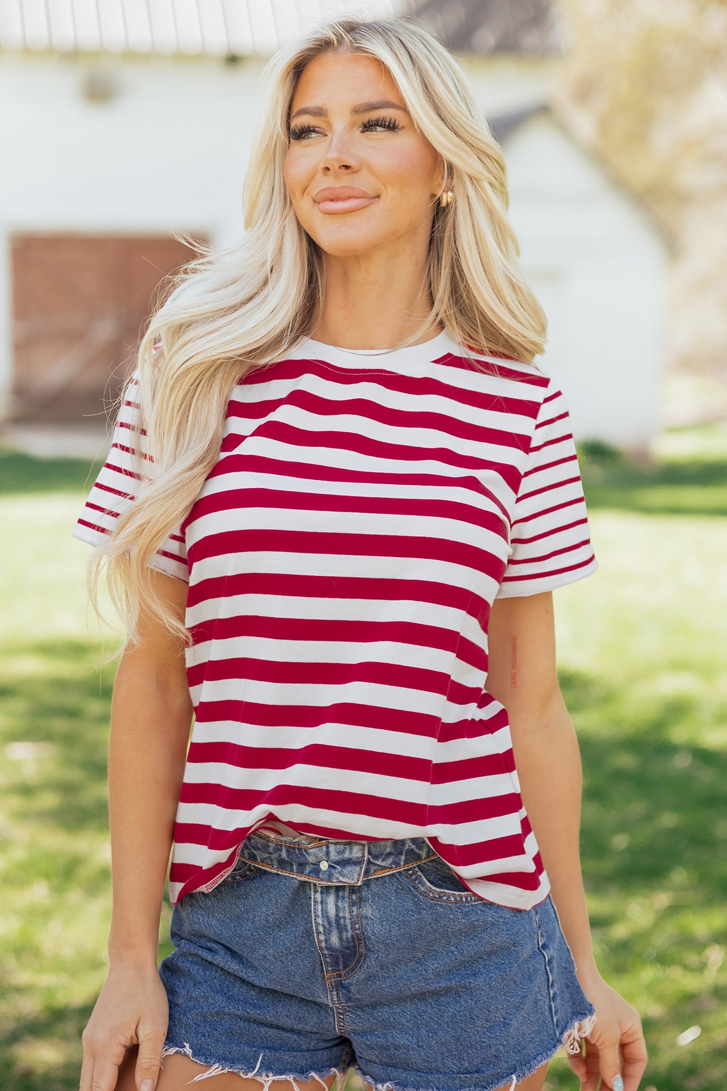 Rood gestreept patchwork T-shirt met ronde hals